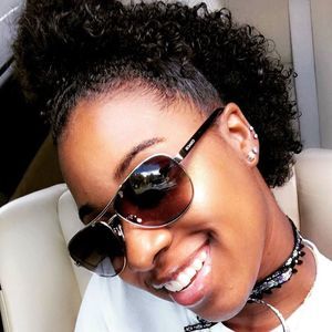 Meet your Posher, Jade